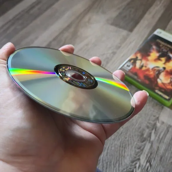 Microsoft Xbox 360 Bayonetta & Dragon’s Dogma Dark Arisen Bundle - Picture 4 of 15